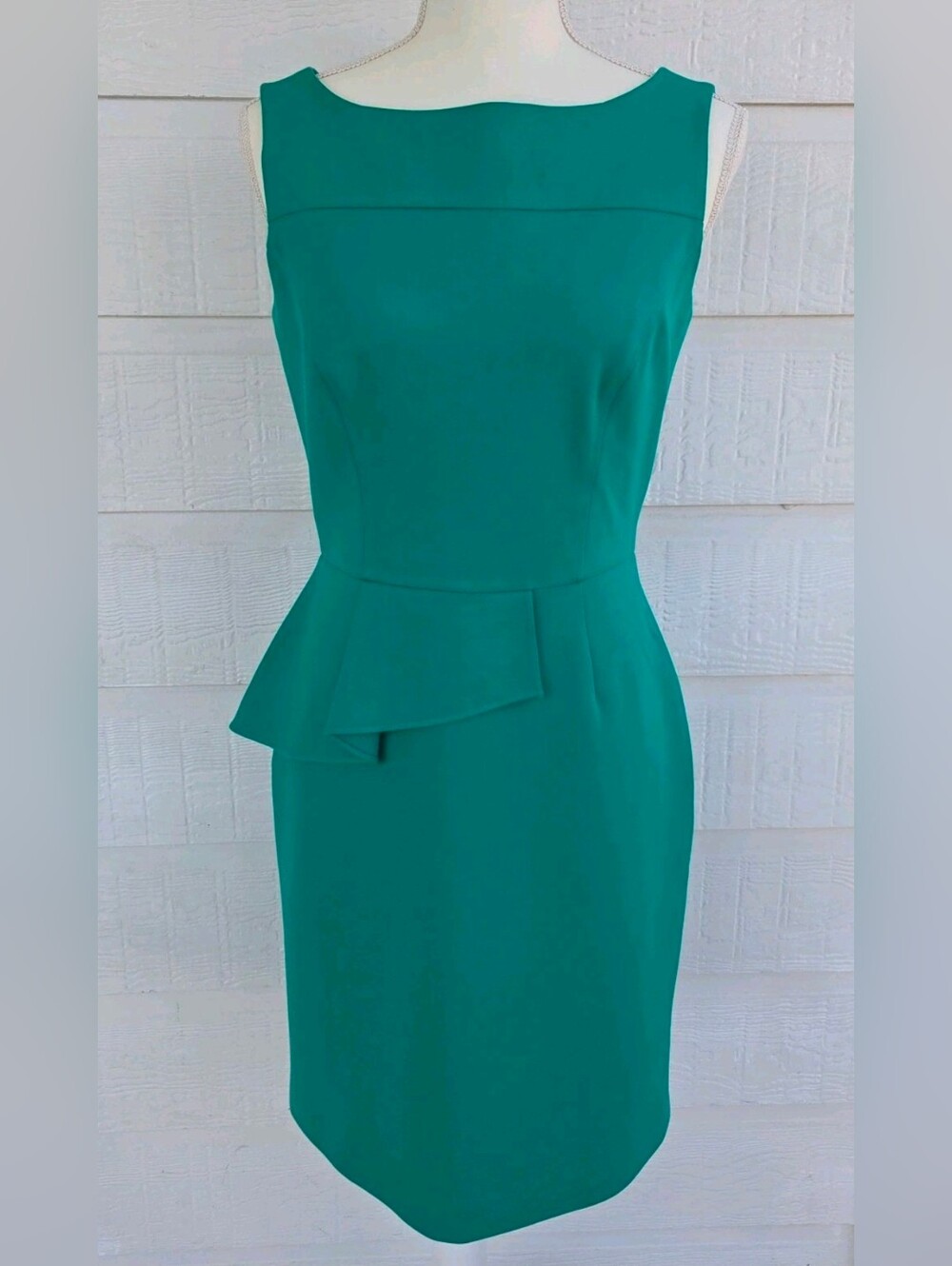 Antonio Melani Emerald Green Peplum Sheath Dress Size 4 Sleeveless Boat Neck